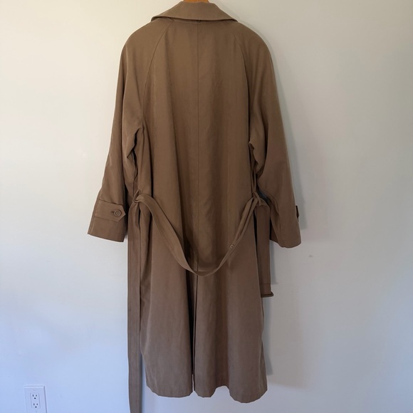 London Fog Limited Edition Trench Coat Women’s 2XL Tan Belted Removable Liner 22 - Picture 3 of 14